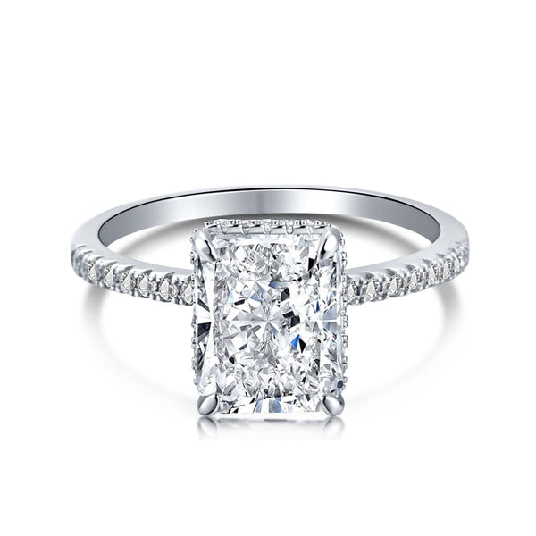 <MAGIC>4.0 Carat Luxurious Engagement Ring
